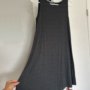 Elegant Black Sleeveless Dress